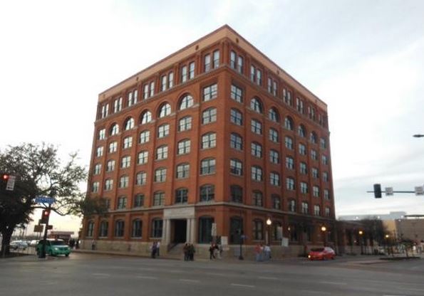 Grassy Knoll and Sixth Floor Museum at Dealey